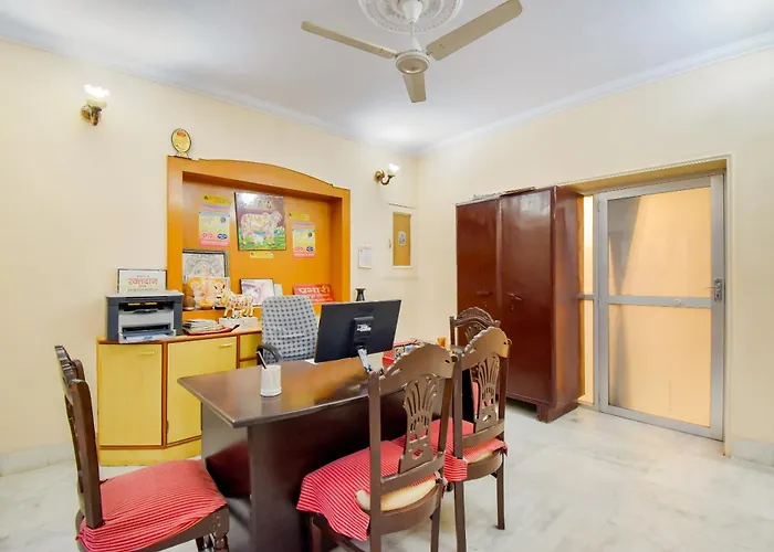 Hotel O The Nandini\'S Guest House
